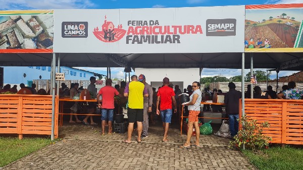 O SUCESSO DA FEIRA DA AGRICULTURA FAMILIAR!